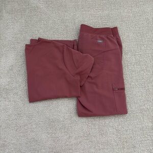 Figs scrub top and jogger bottom set